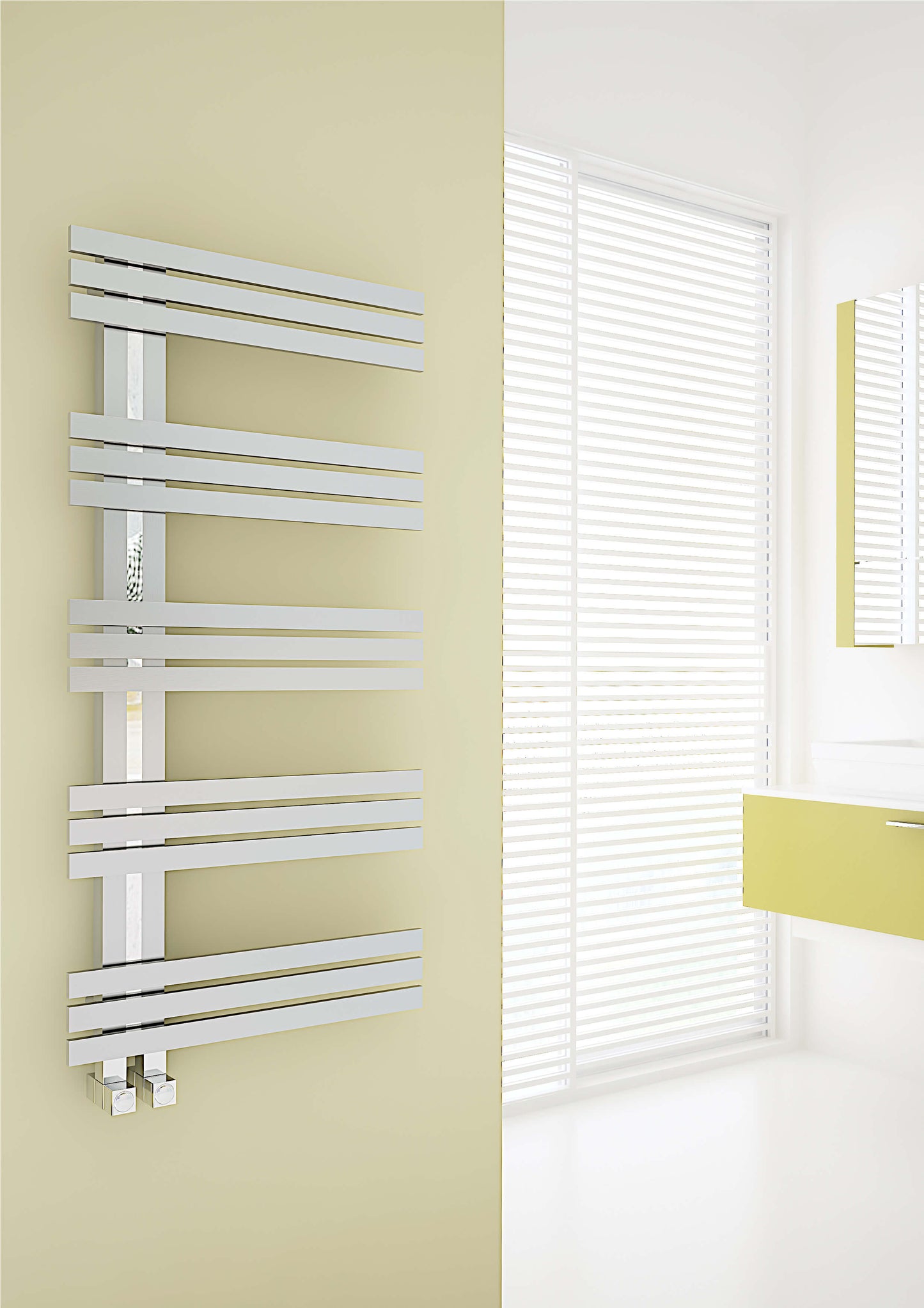 Carisa Alias Sèche-Serviettes en Acier Inoxydable Design Moderne Miroir Poli