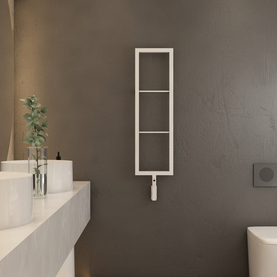 Sèche-serviettes design dans une salle de bain moderne pour un chauffage élégant, gain de place et confort quotidien