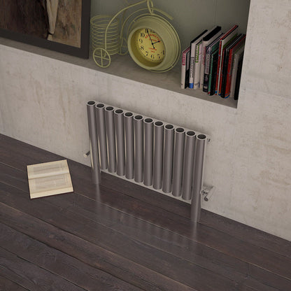 Carisa Fortuna Radiateur en Acier Inoxydable Horizontal Design Moderne Satiné Poli