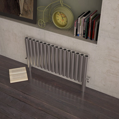 Carisa Fortuna Radiateur en Acier Inoxydable Horizontal Design Moderne Satiné Poli