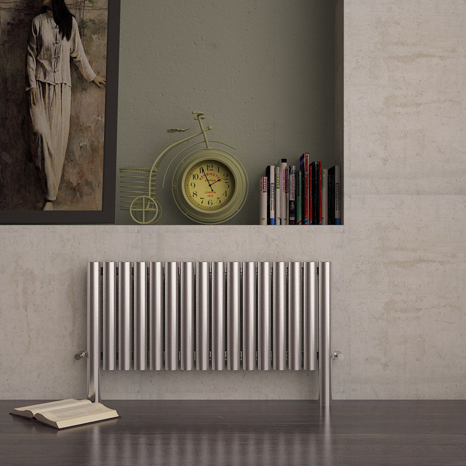 Carisa Fortuna Radiateur en Acier Inoxydable Horizontal Design Moderne Satiné Poli