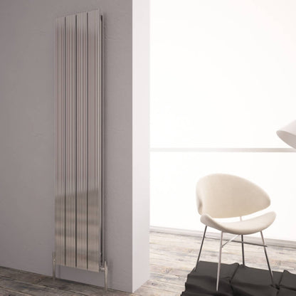 Carisa Monza Radiateur en Aluminium Vertical Design Moderne Anodisé Poli