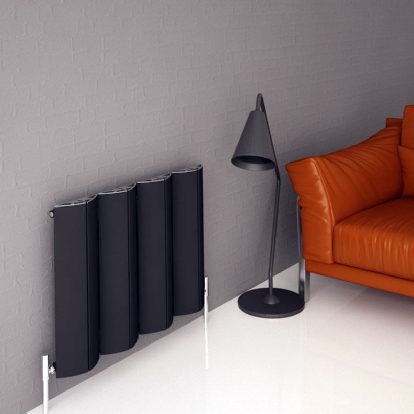 Carisa Nixie Radiateur en Aluminium Horizontal Design Moderne Noir