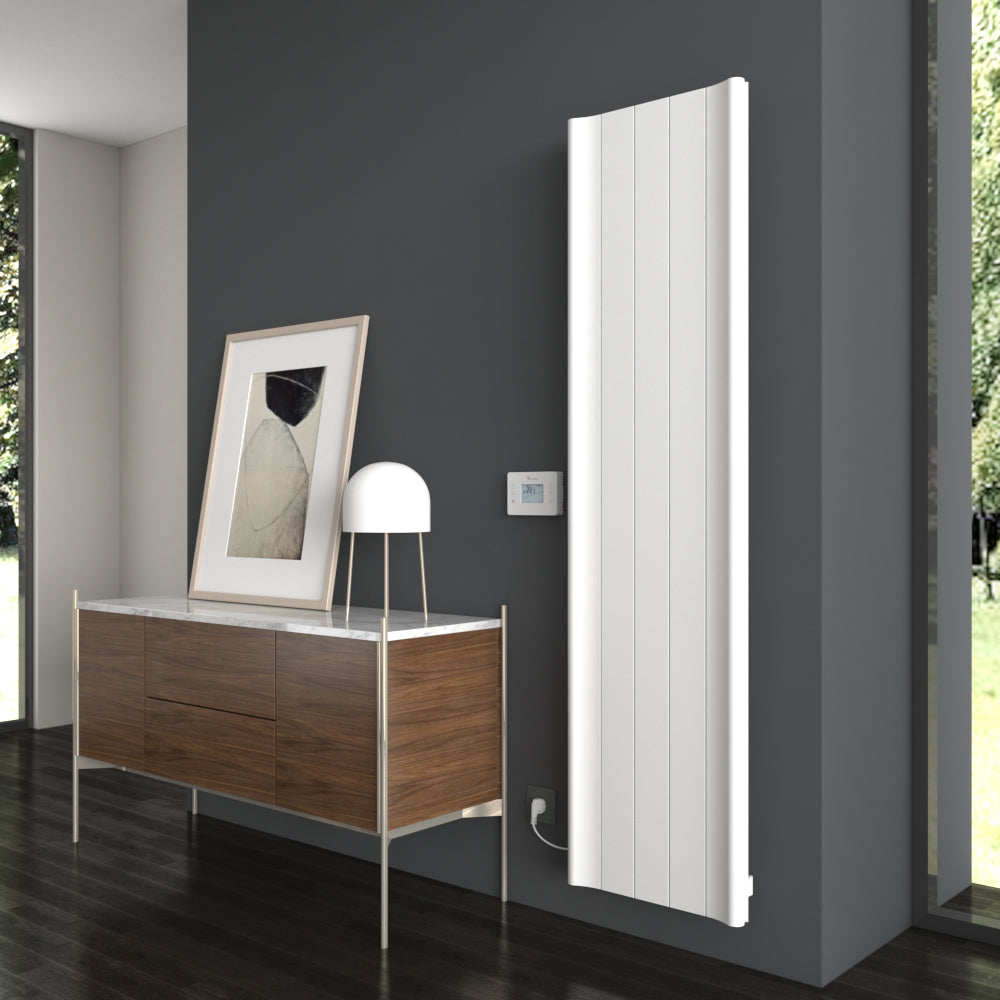 Carisa Boreas B Radiateur Électrique Vertical Design Moderne Blanc