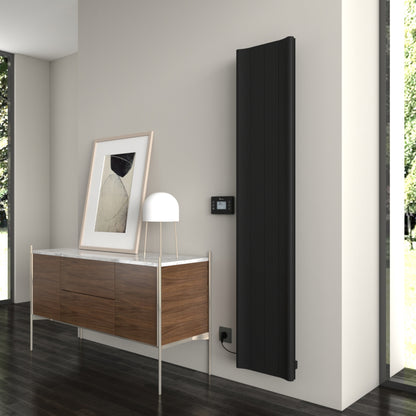 Carisa Boreas B Radiateur Électrique Vertical Design Moderne Noir