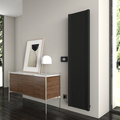Carisa Boreas B Radiateur Électrique Vertical Design Moderne Noir