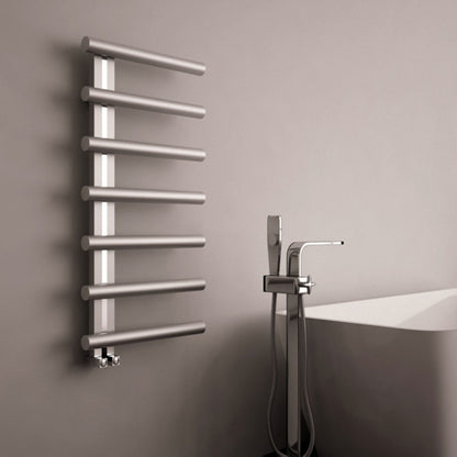 Carisa Ivor Sèche-Serviettes en Acier Inoxydable Design Moderne Satiné Poli