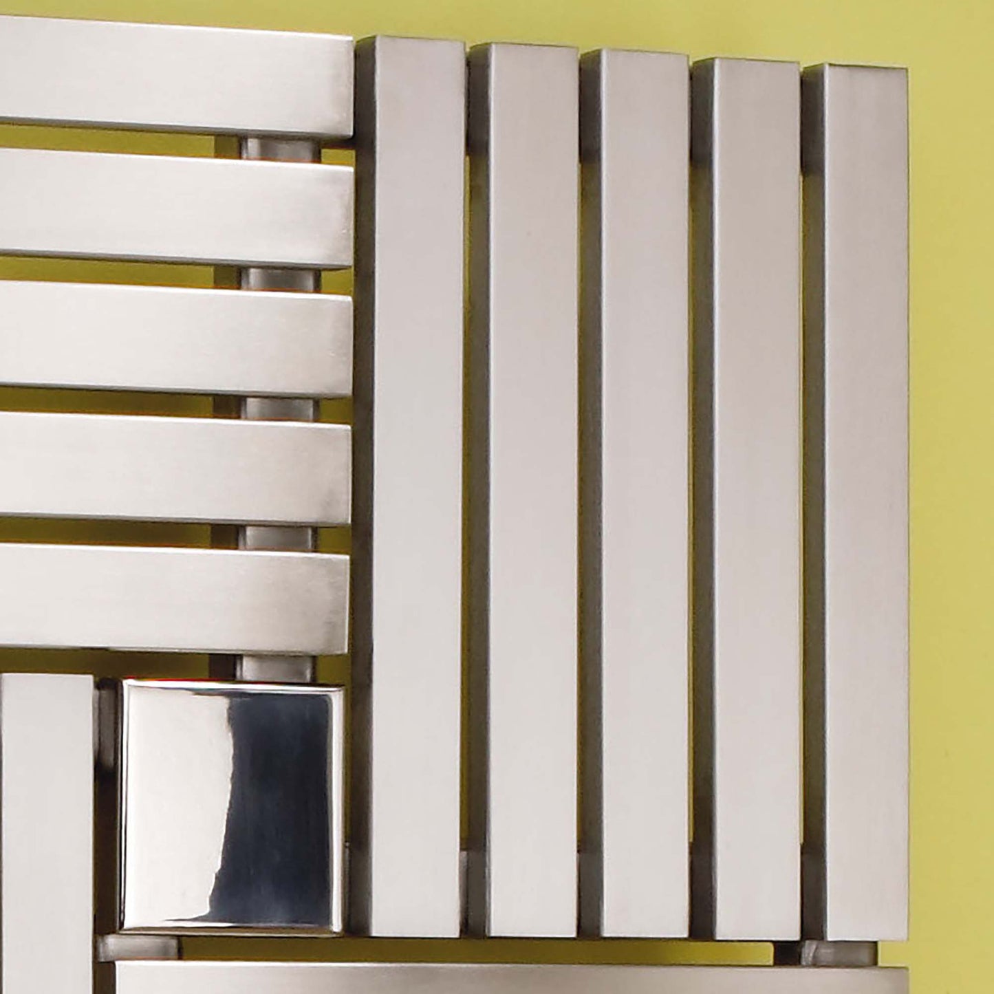 Carisa Keops Radiateur en Acier Inoxydable Horizontal Design Moderne Miroir Poli
