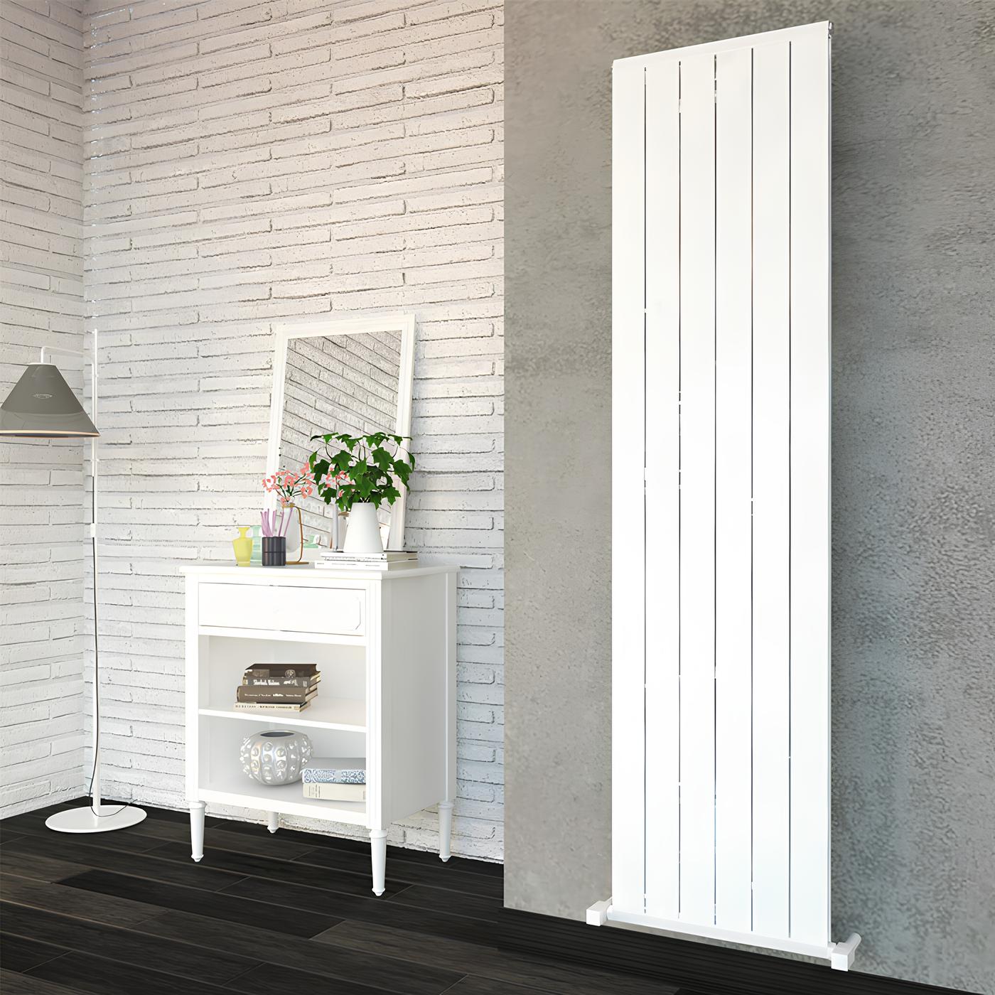 Carisa Elite Radiateur en Aluminium Vertical Design Moderne Glossy Blanc