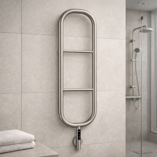 Sèche-serviettes électrique Carisa Felix, inox – finition satinée brillante.